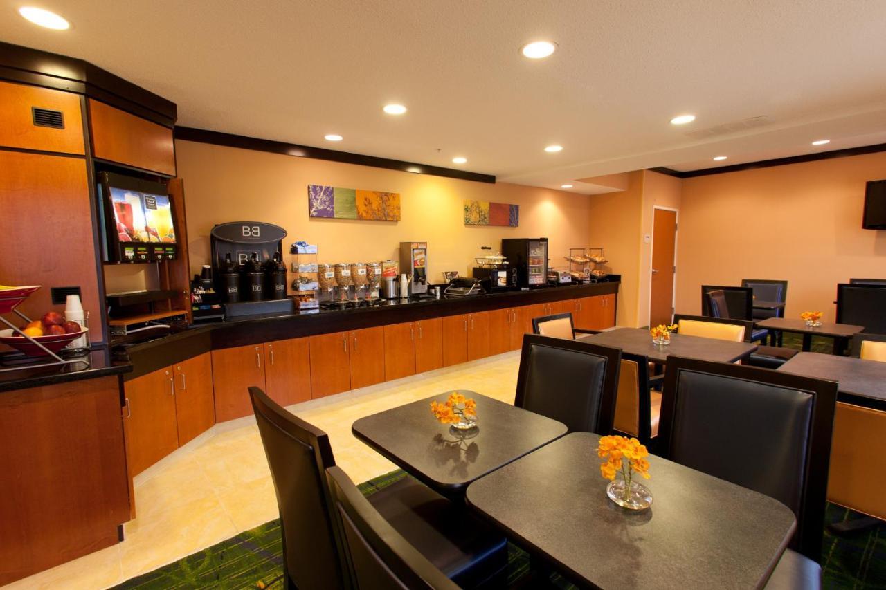 Fairfield & By Marriott East Galleria Hotel 3*