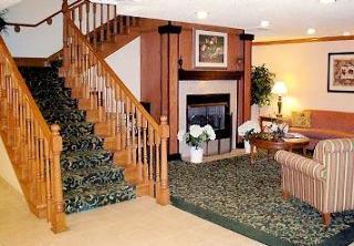 Fairfield & By Marriott East Galleria 3*
